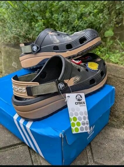 Sabots Crocs confort stylé