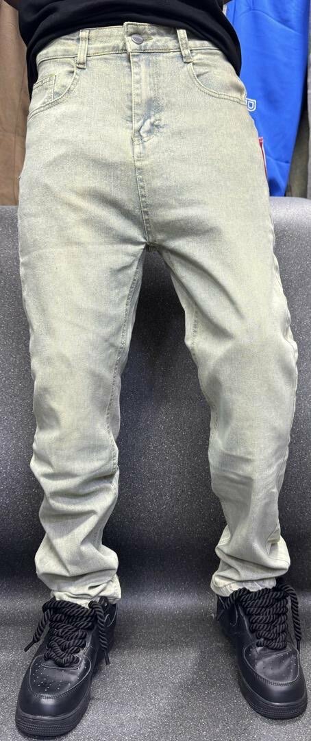 Jean Homme Élégant