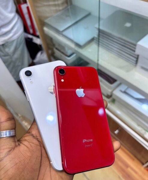 iPhone XR