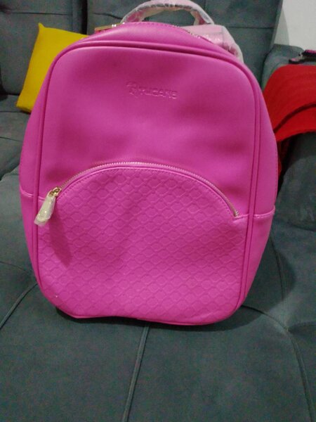 Sac à main rouge chic