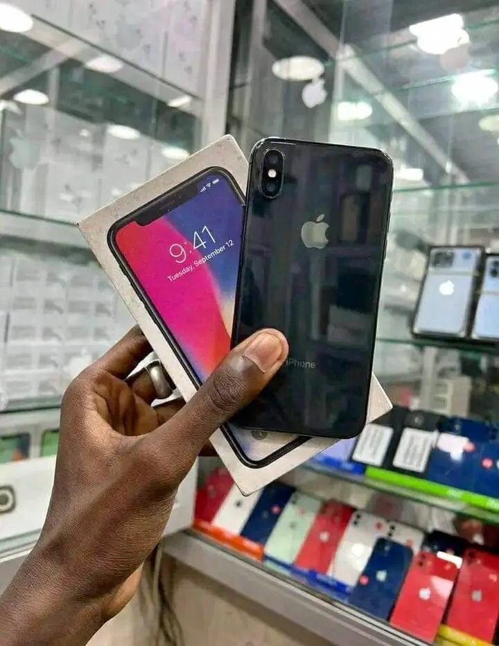 Smartphone iPhone X Noir 64GB