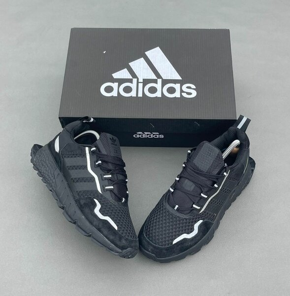 Chaussures Adidas Noir