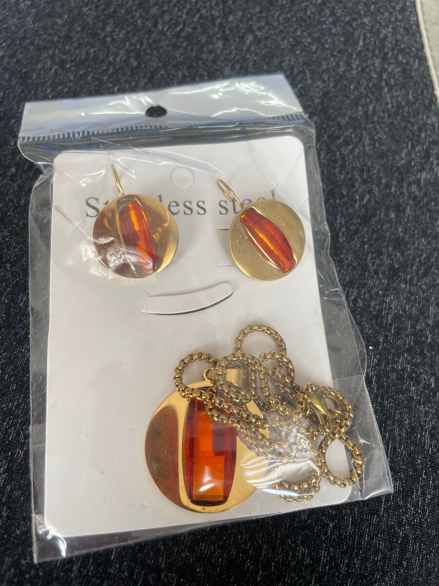 Parure en acier inoxydable colorée