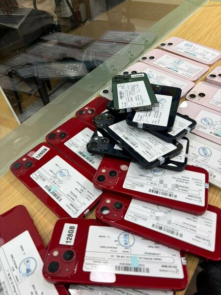 IPhone 13Colis 128Go Importé