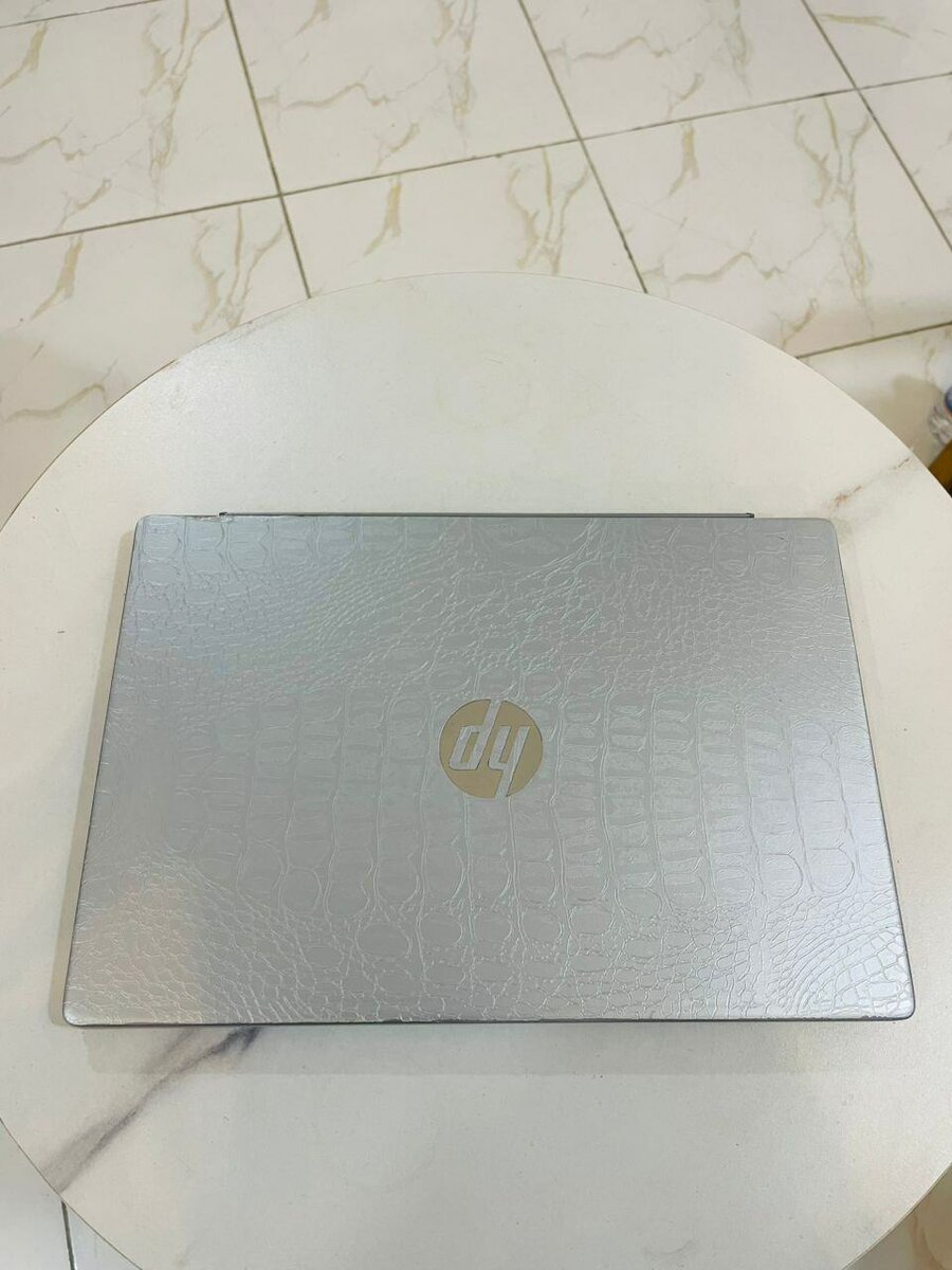 Ordinateur Portable HP 13"