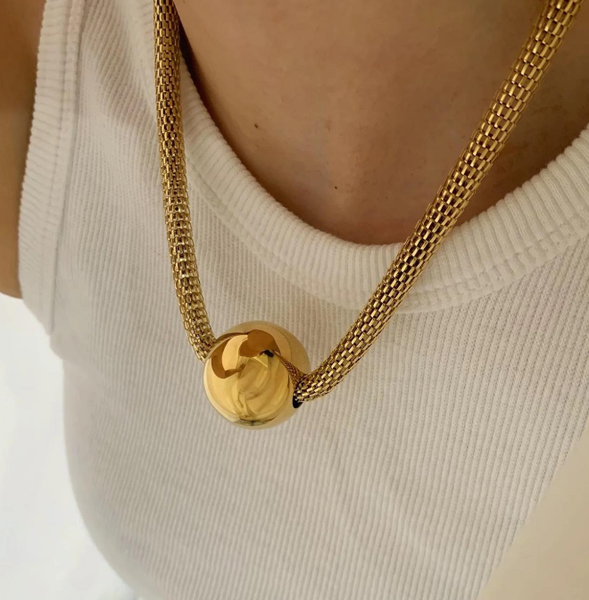 Stainless steel Vintage Ball necklace