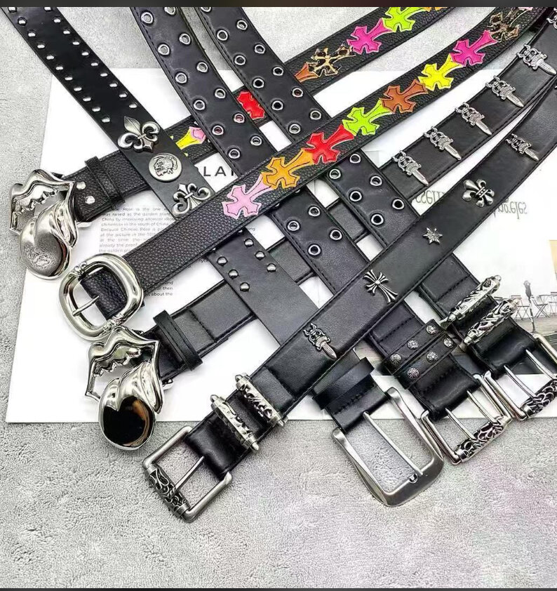 Ceinture en cuir avec boucles originales