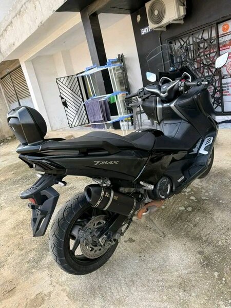 Scooter Yamaha TMAX 560