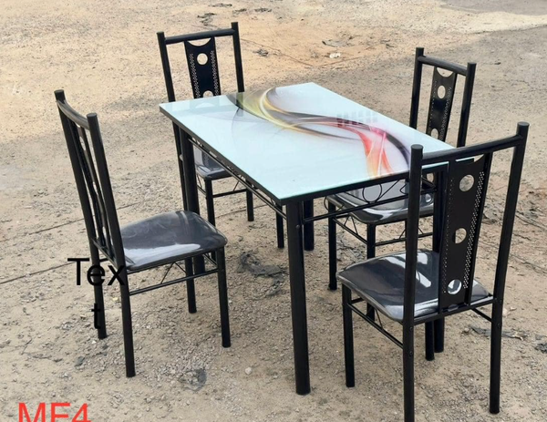 Table a manger 4 places