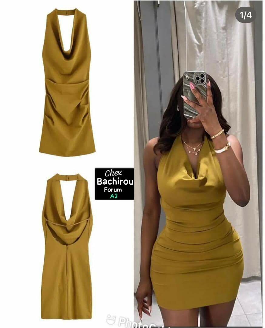 Robe Moulante Col Plongeant