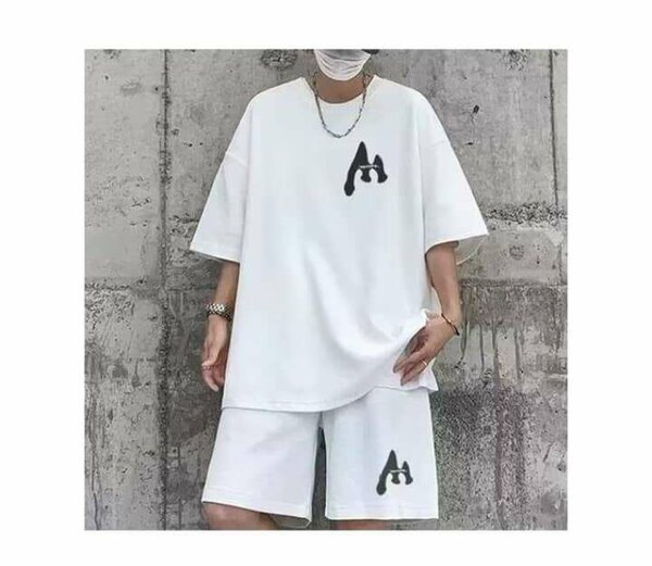 Ensemble T-shirt et Short Blanc