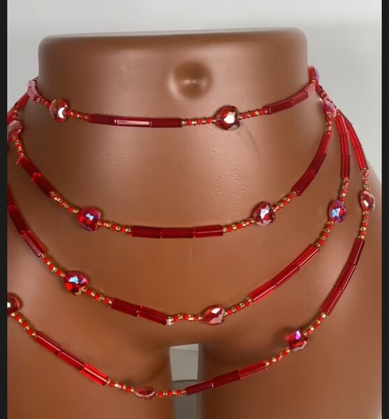 Collier de perles dorées