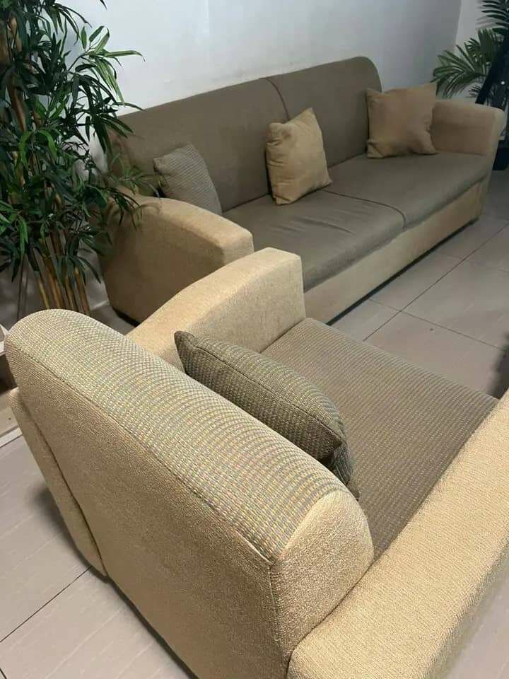 Canapé en tissu beige