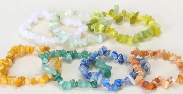 Natural Gemstone chips bracelet