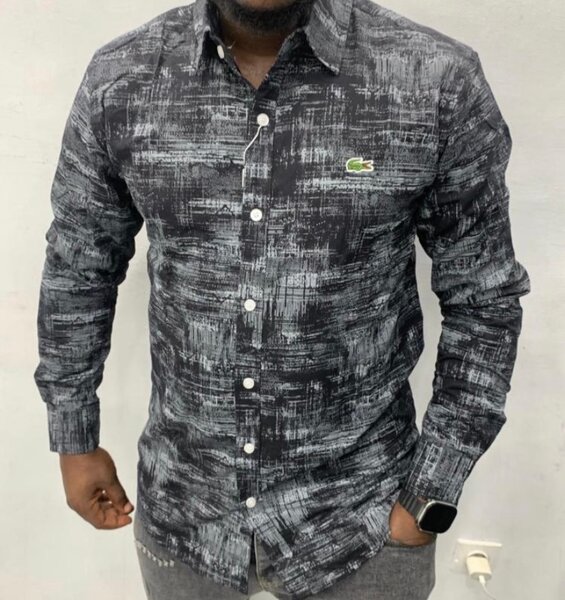 Chemise à rayures élégante