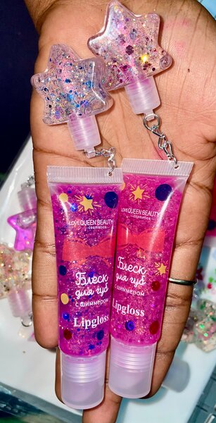 brillants à lèvres pailletés