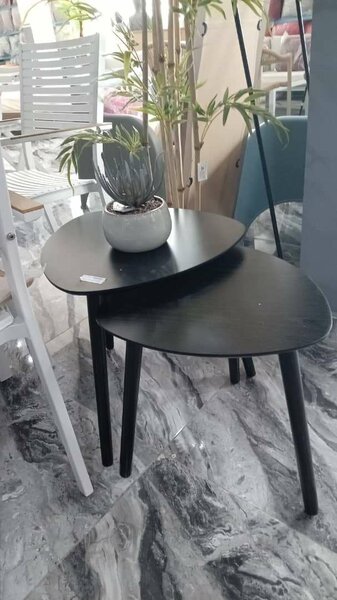 Tables gigognes modernes