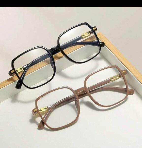 Lunettes élégantes avec coffre