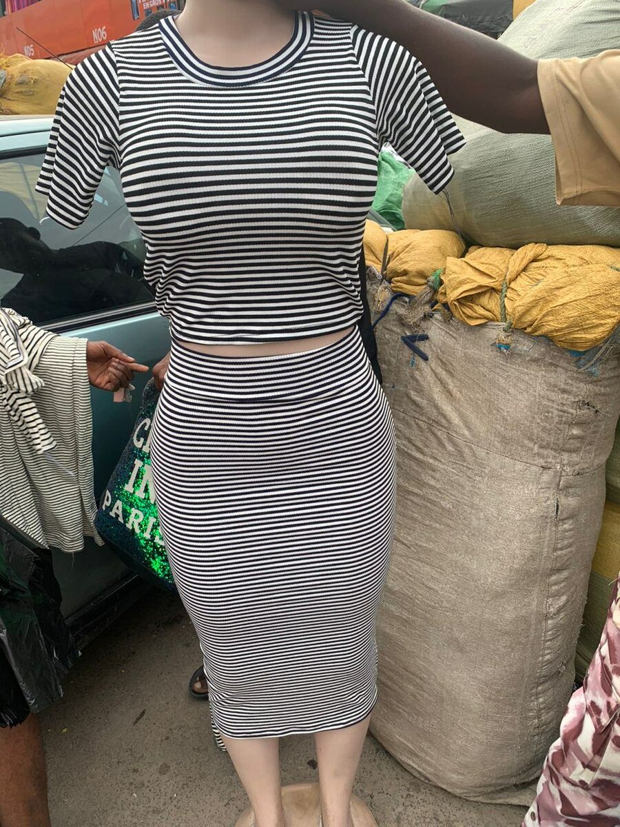 Robe moulante verte femme