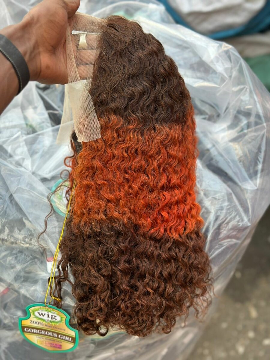 Perruque Lace Wig Bouclée Ombre