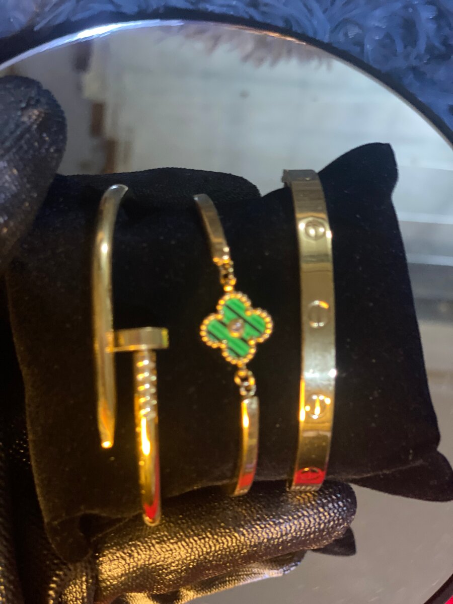 Bracelets ensembles cartier ️