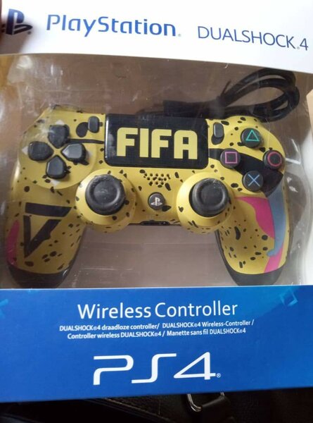 PS4 Wireless Controller.