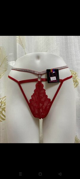 Strings sexy dentelle rouge