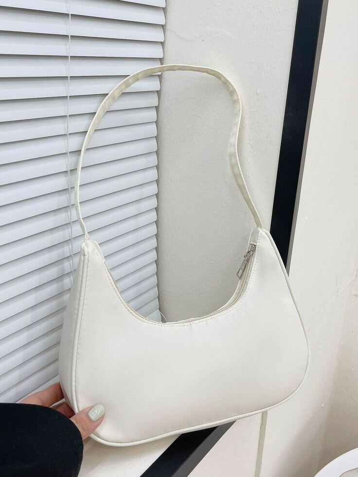 Minimalist Zip Up Hobo Bag