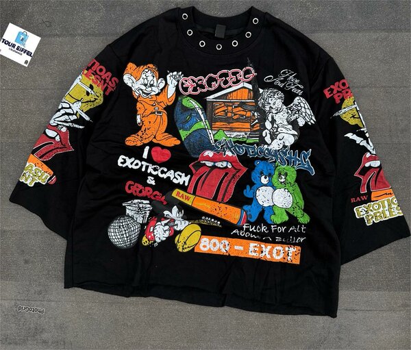 T-shirt graphique tendance