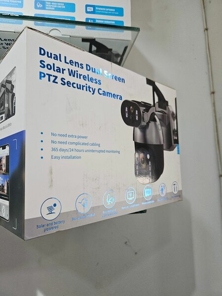 Ubox dual lens solar 4g cctv camera