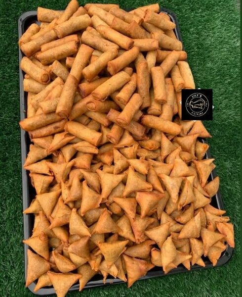 Pastry basket n small chops