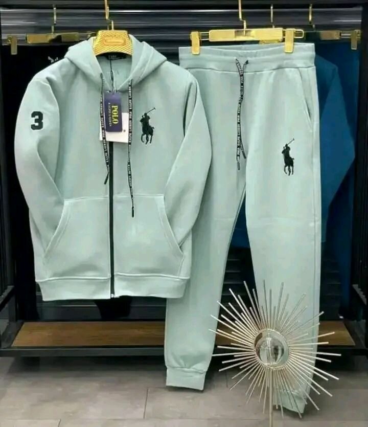 Ensemble de survêtement tendance