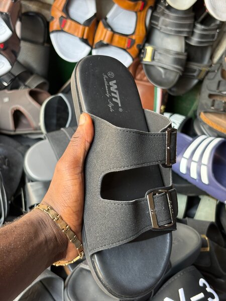 Sandales Homme Avec Boucle