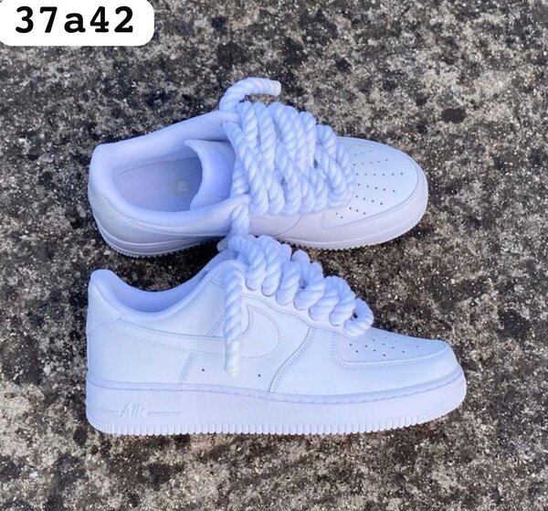 Sneakers blancs modernes