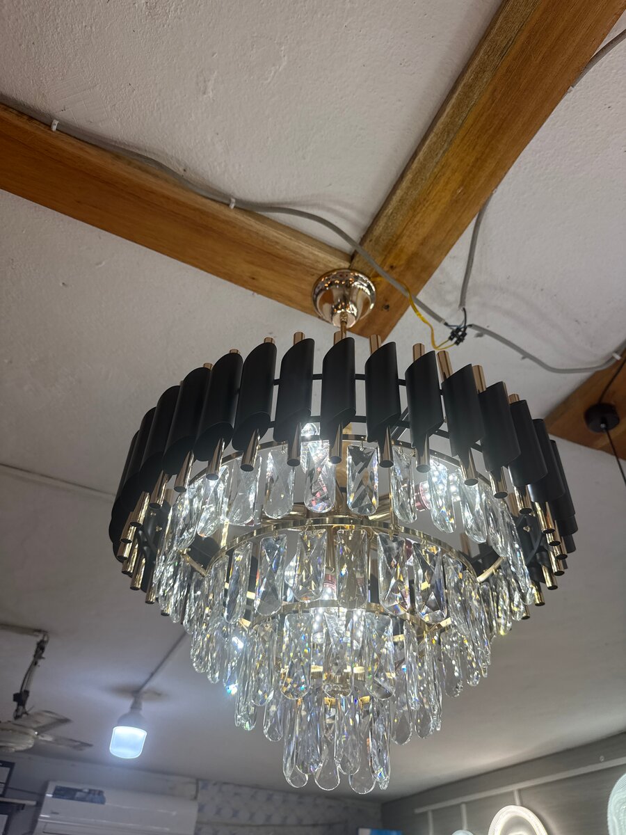 Lustre élégant en cristal moderne