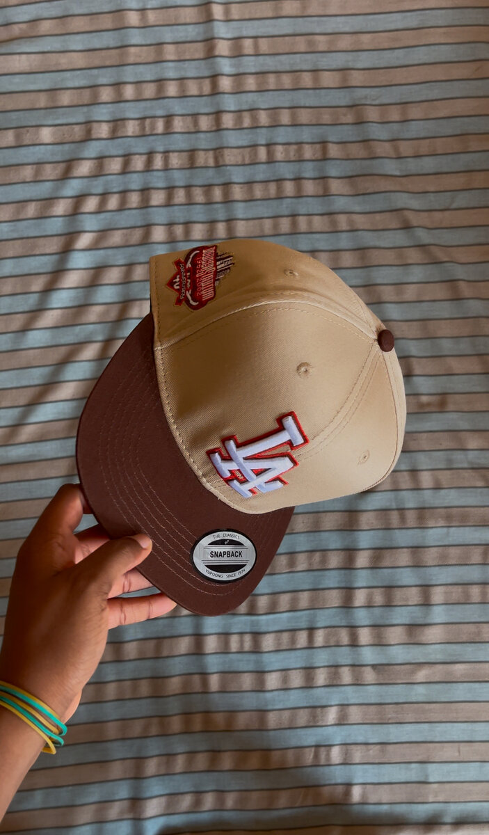 Casquette snapback bicolore