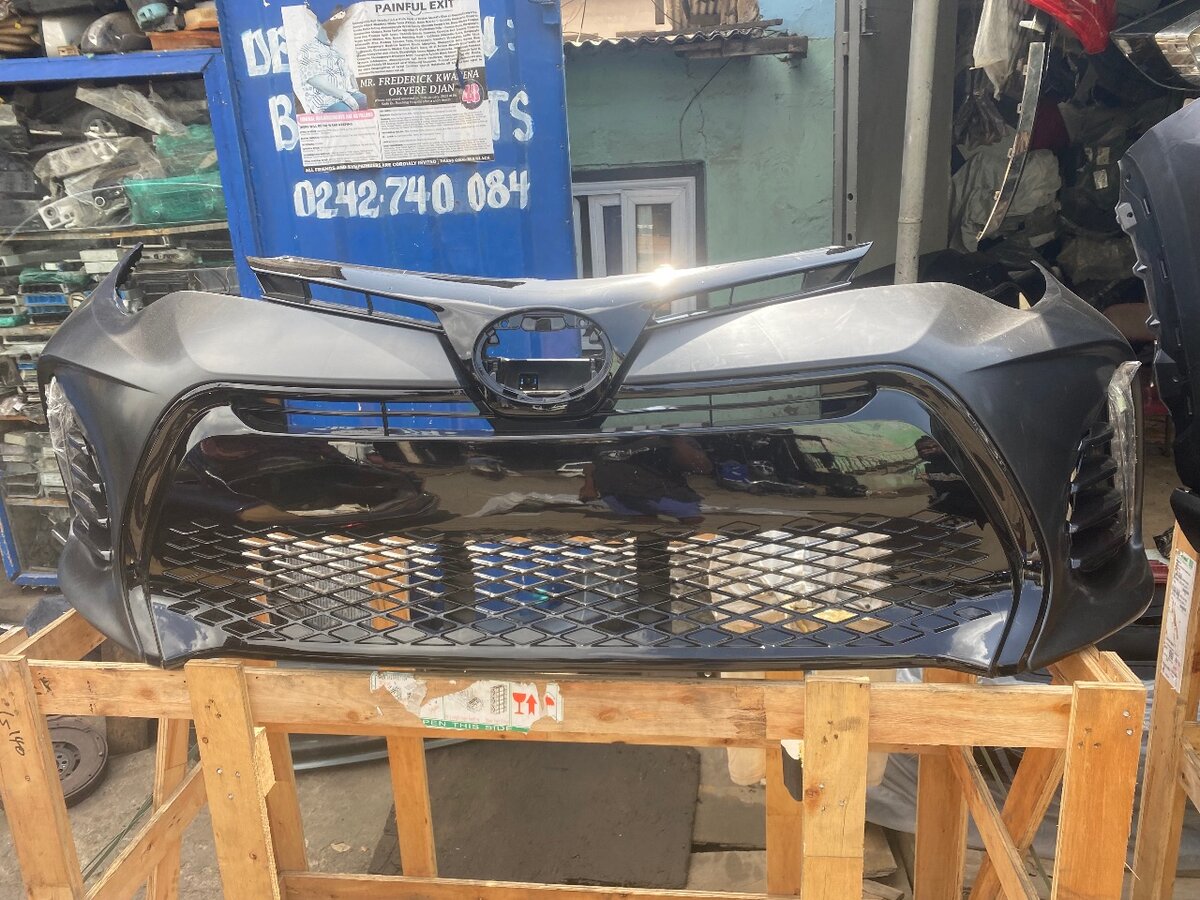 Toyota Corolla 2017 front bumper complete