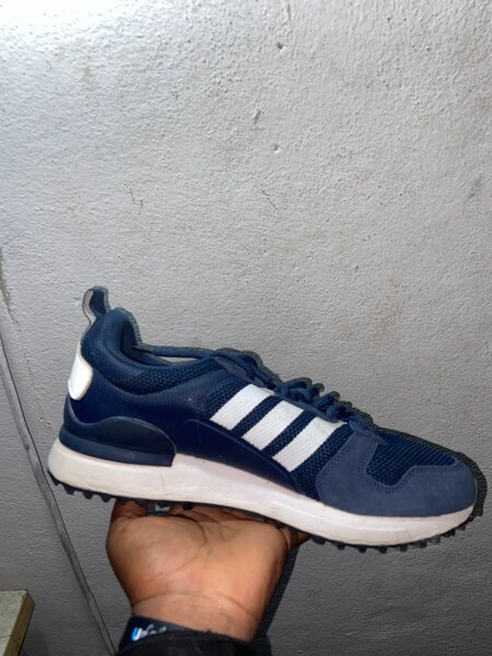 Adidas Baskets Homme Bleues