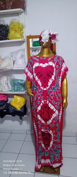 Robe caftan en tie-dye rouge