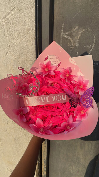 Bouquet de roses roses