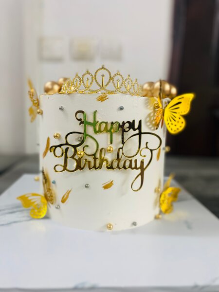 Gâteau d'anniversaire élégant