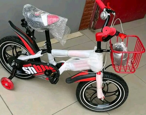 Vélo Enfant avec Roulettes