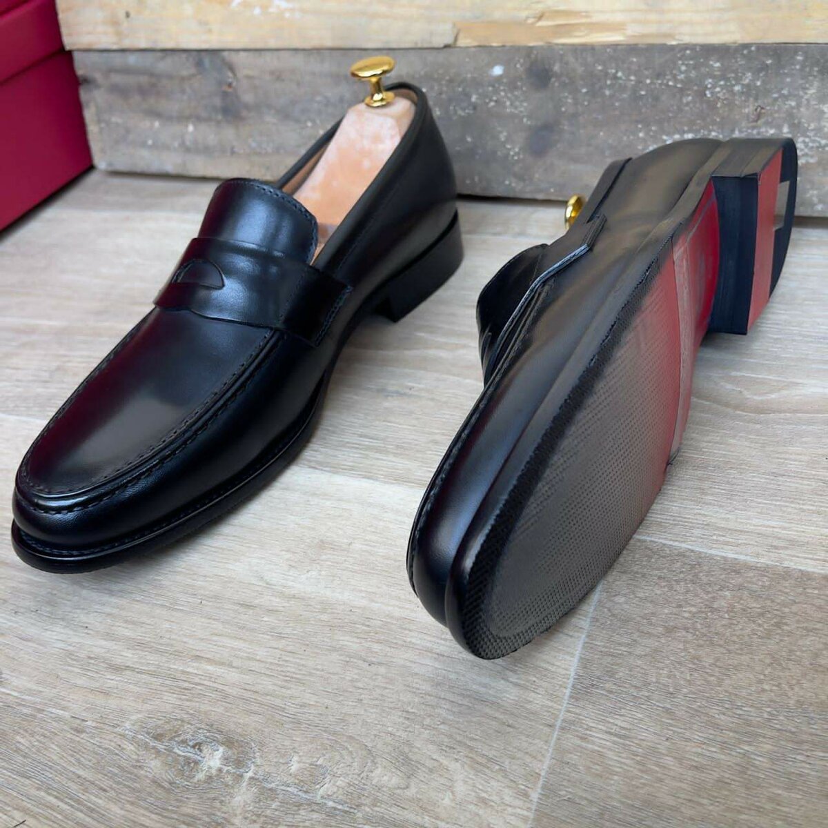 Chaussures en cuir pour hommes élégantes