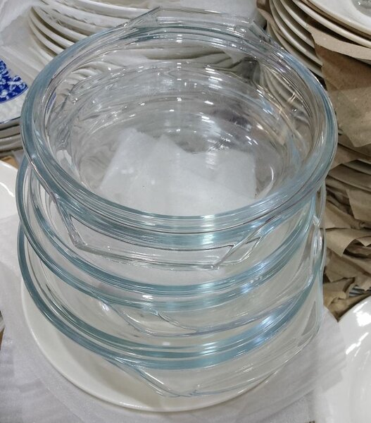 3soupières cassable transparen