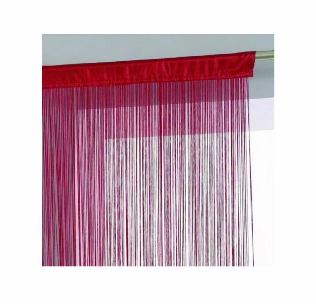 Rideau En Fil Rouge
