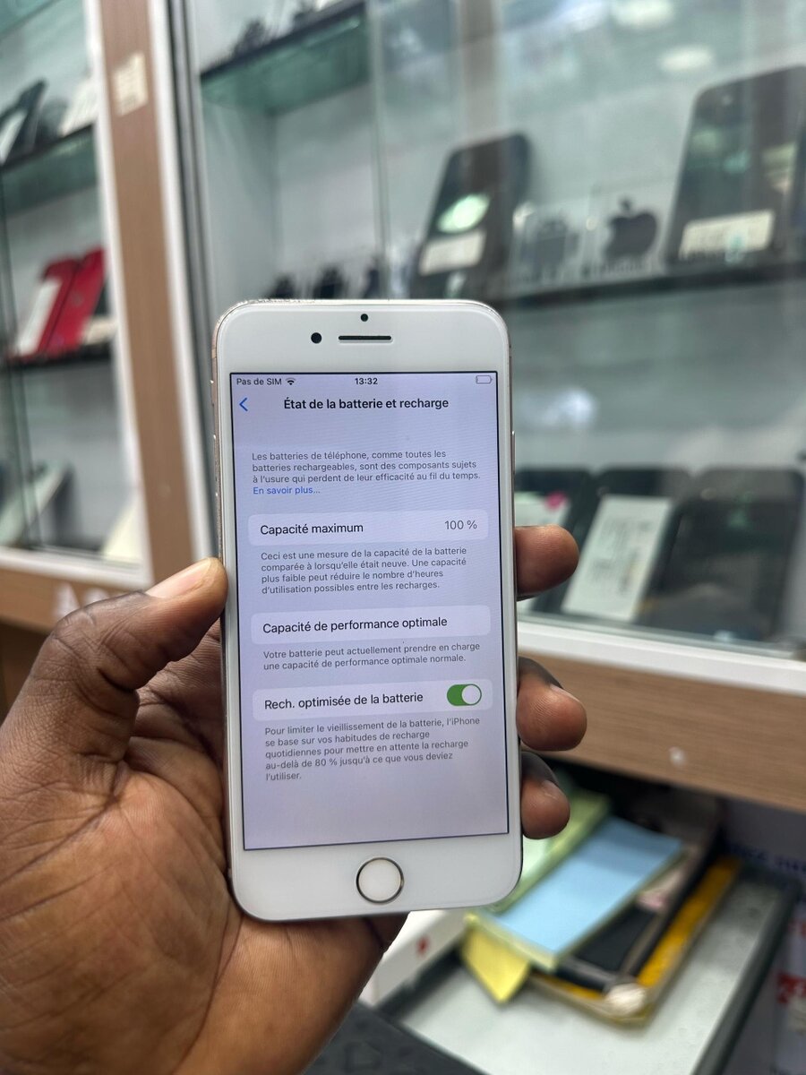 iPhone 8 simple 64gb tout pass