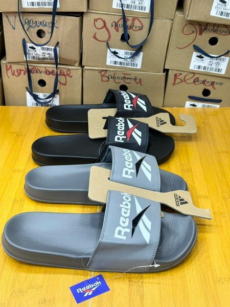 Claquettes confort Reebok