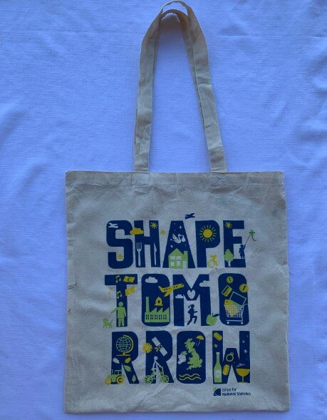 Tote bag