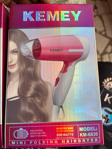 Sèche-cheveux pliable 800W