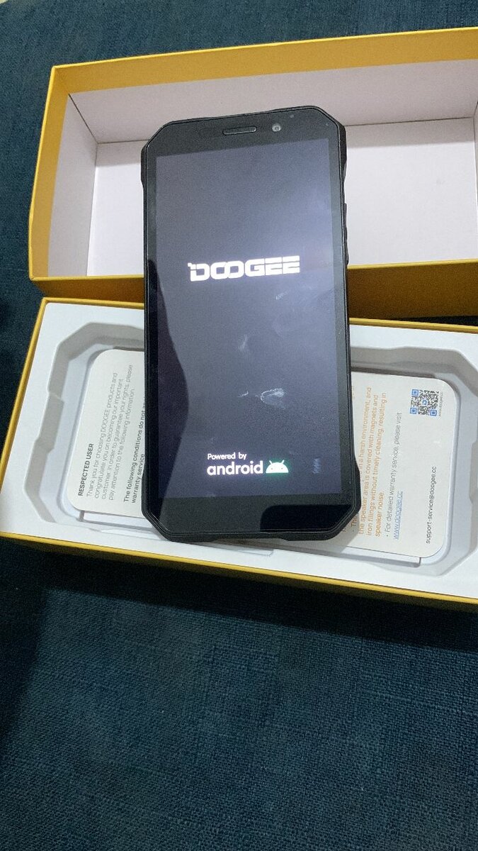 RUGGED SMART PHONE DOOGEE S51